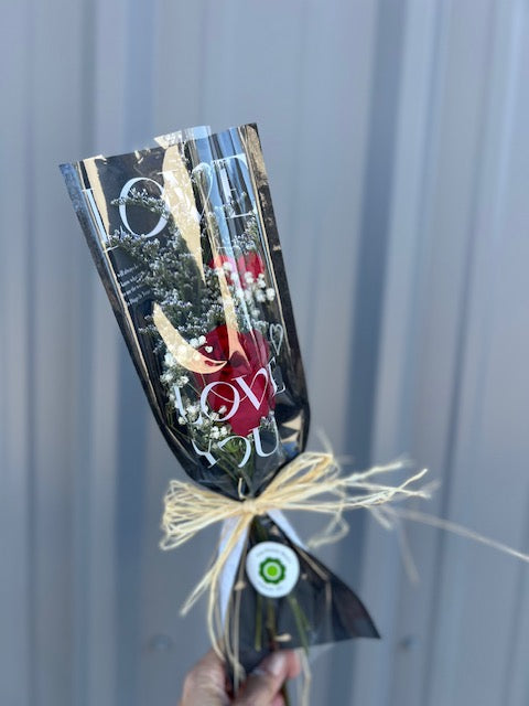 LOVE - Single Red Rose